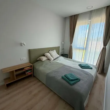 Pusu Apartamentai Su Sildomu Baseinu